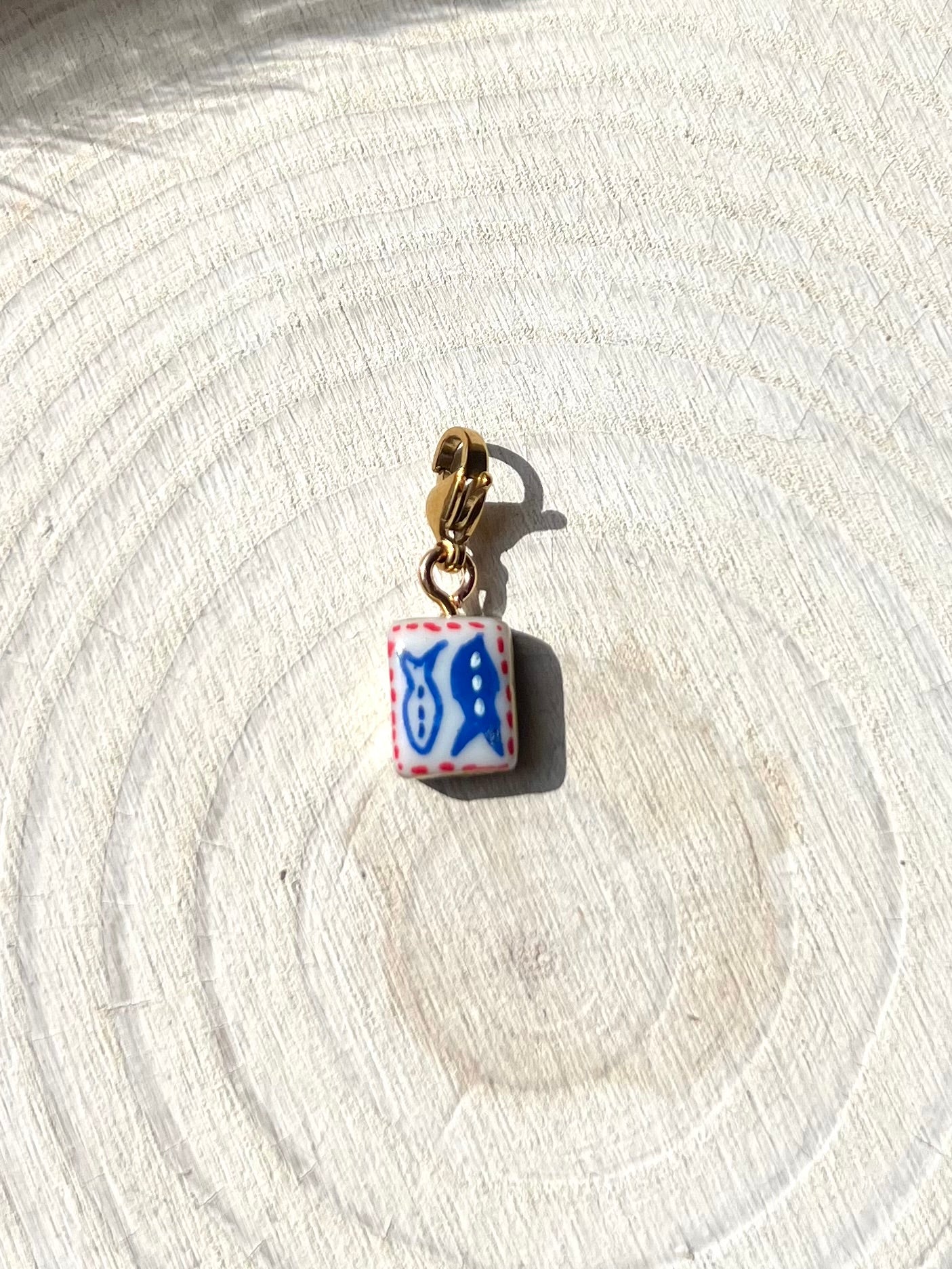 Hand painted charms - Golden sides