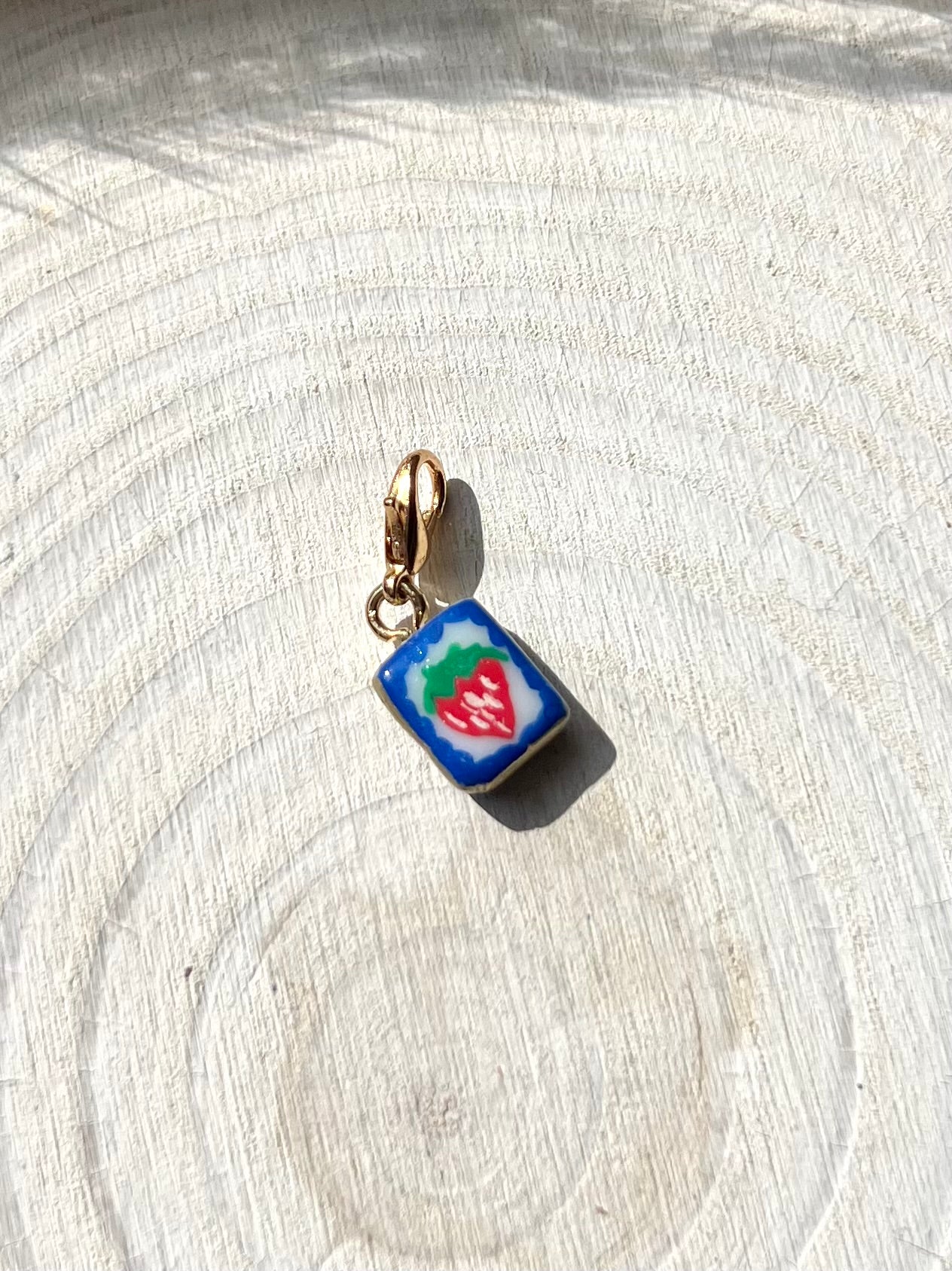 Hand painted charms - Golden sides