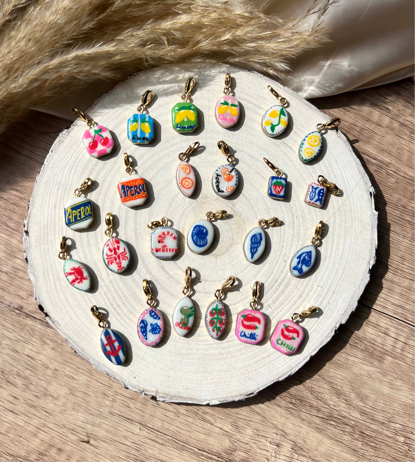 Hand painted charms - Golden sides