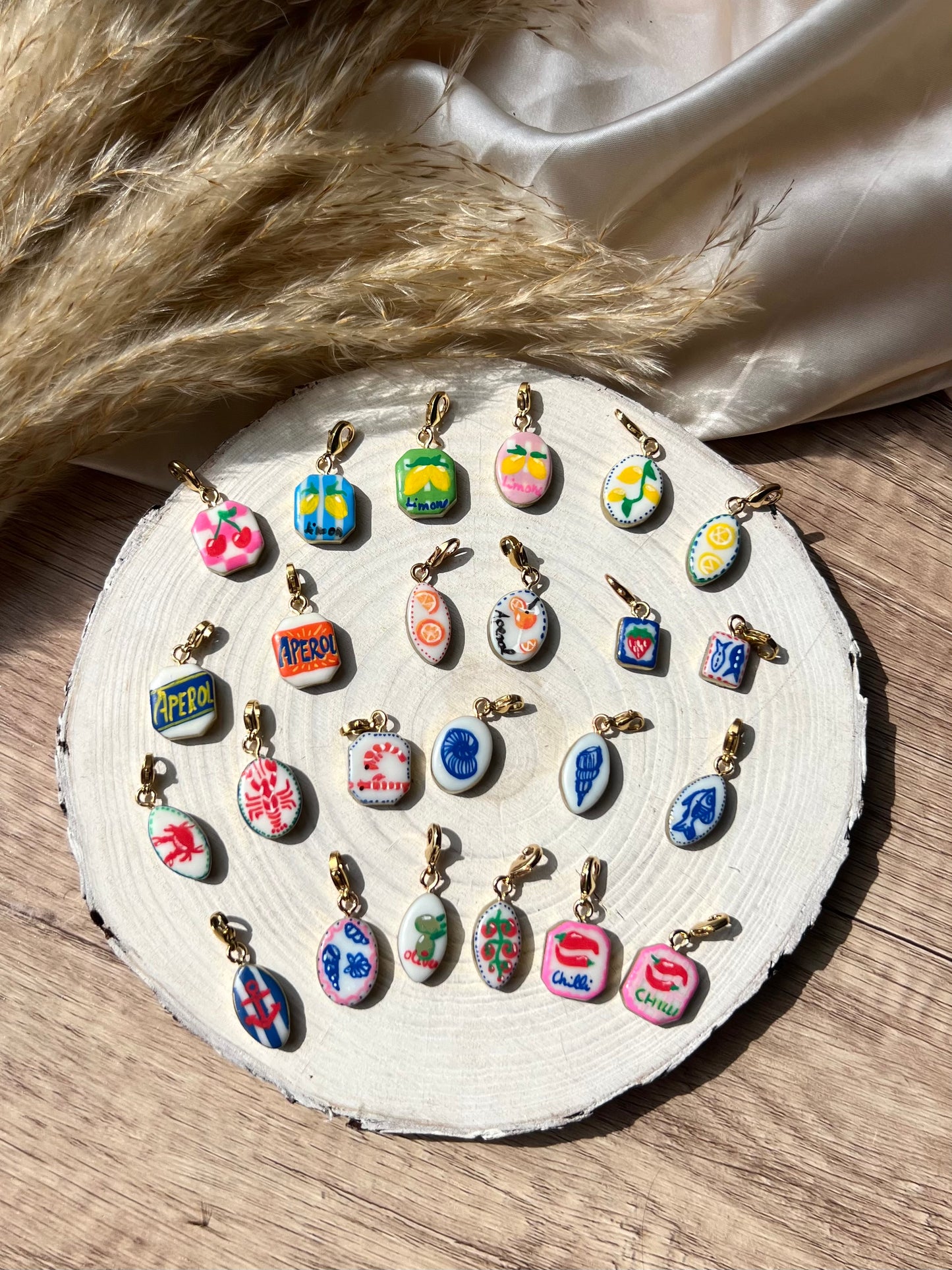 Hand painted charms - Golden sides