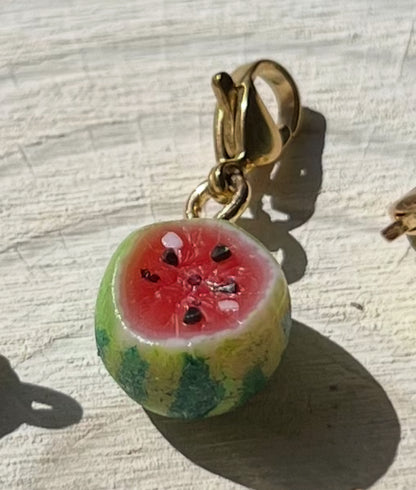 Small charm - fruits/veg etc. ( gold attachments)