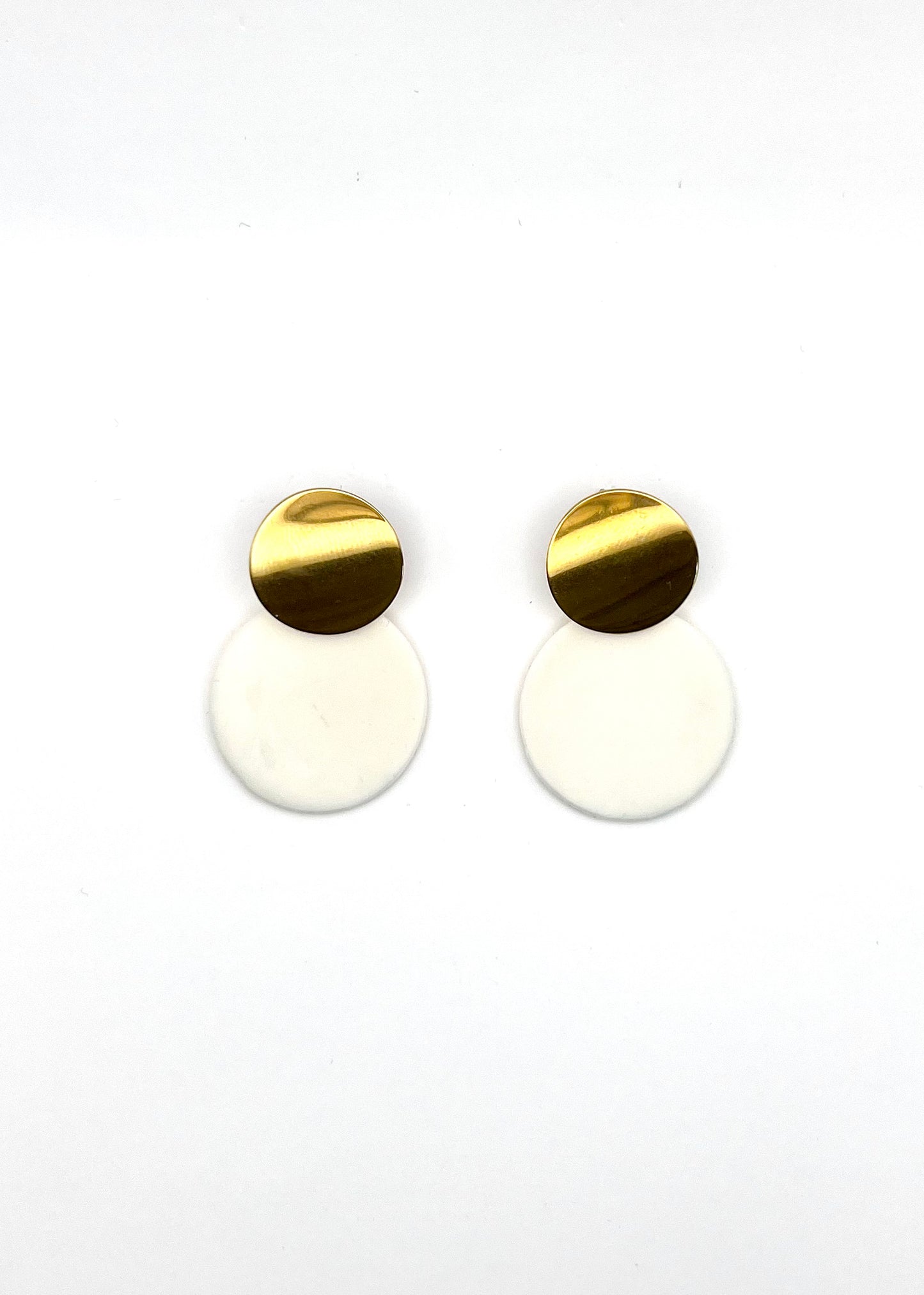 Gold plated stud and clay circle earrings