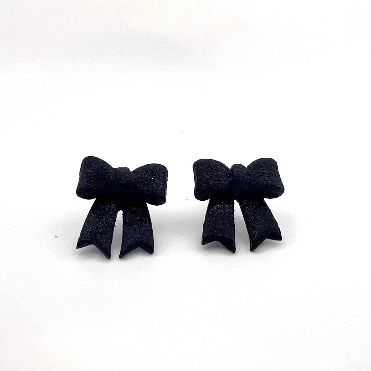 Small bow studs