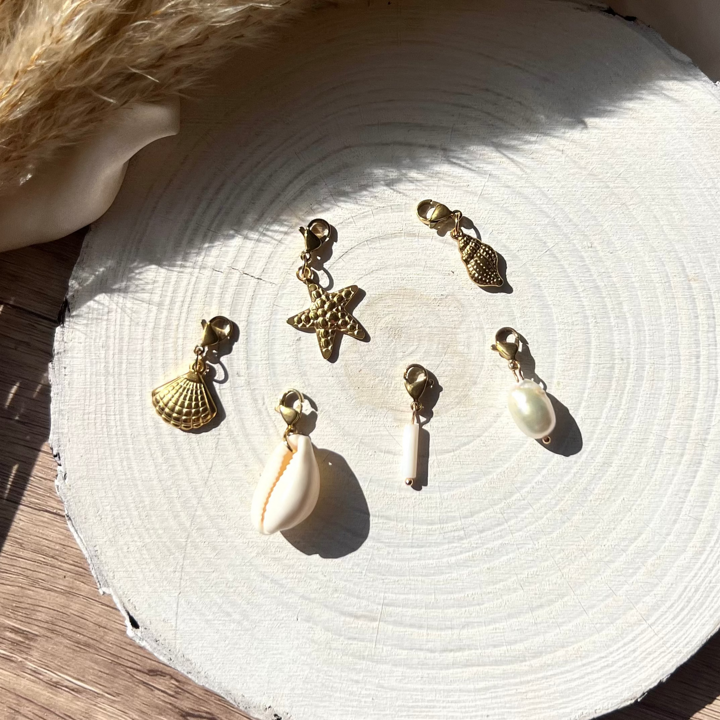 Gold plated (18K) - Pearl charms