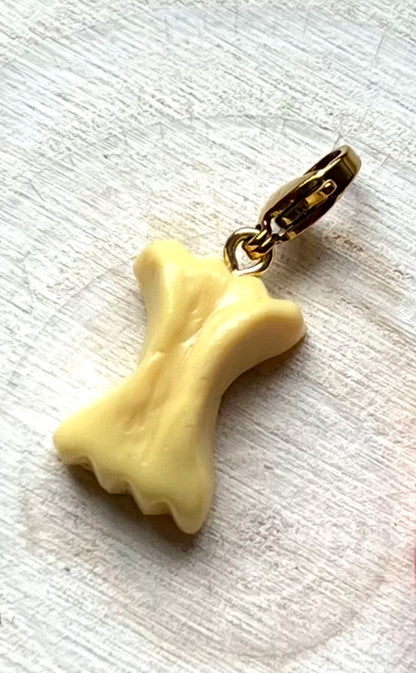 Small charm - fruits/veg etc. ( gold attachments)