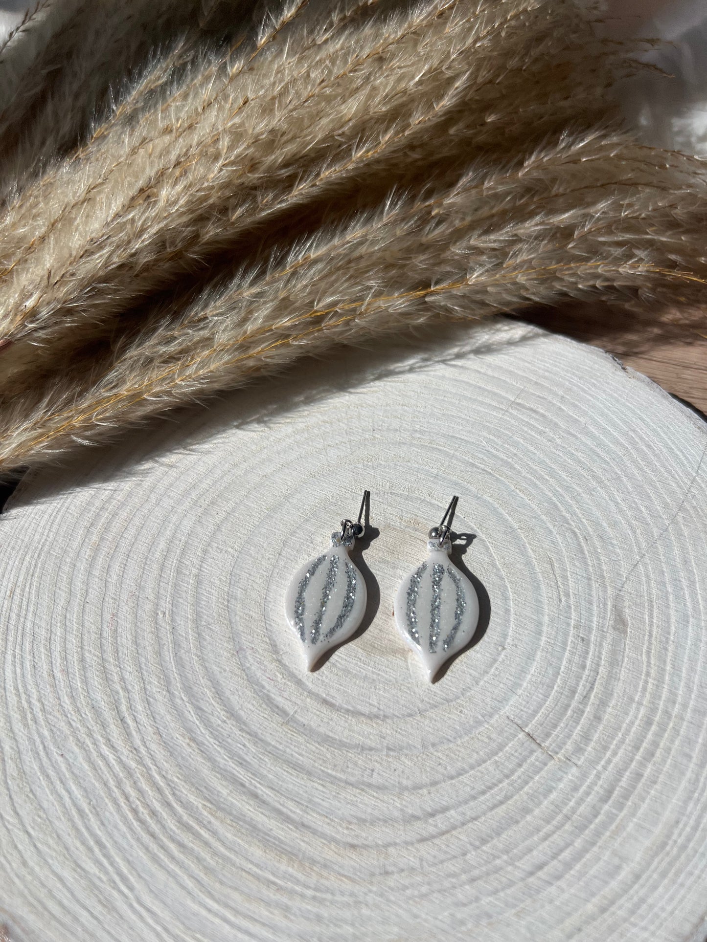 Christmas bauble (3 colours)