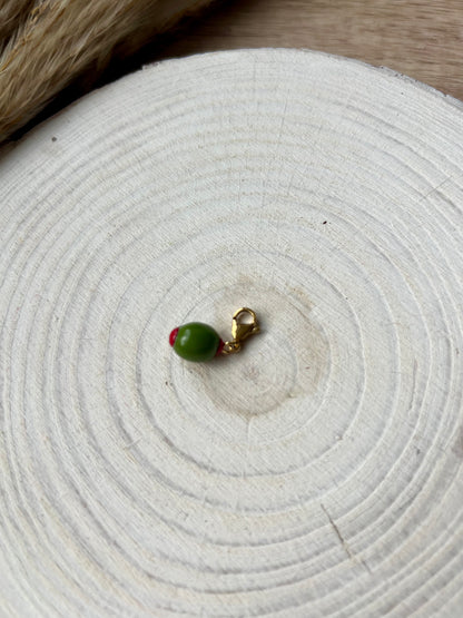 Small charm - fruits/veg etc. ( gold attachments)