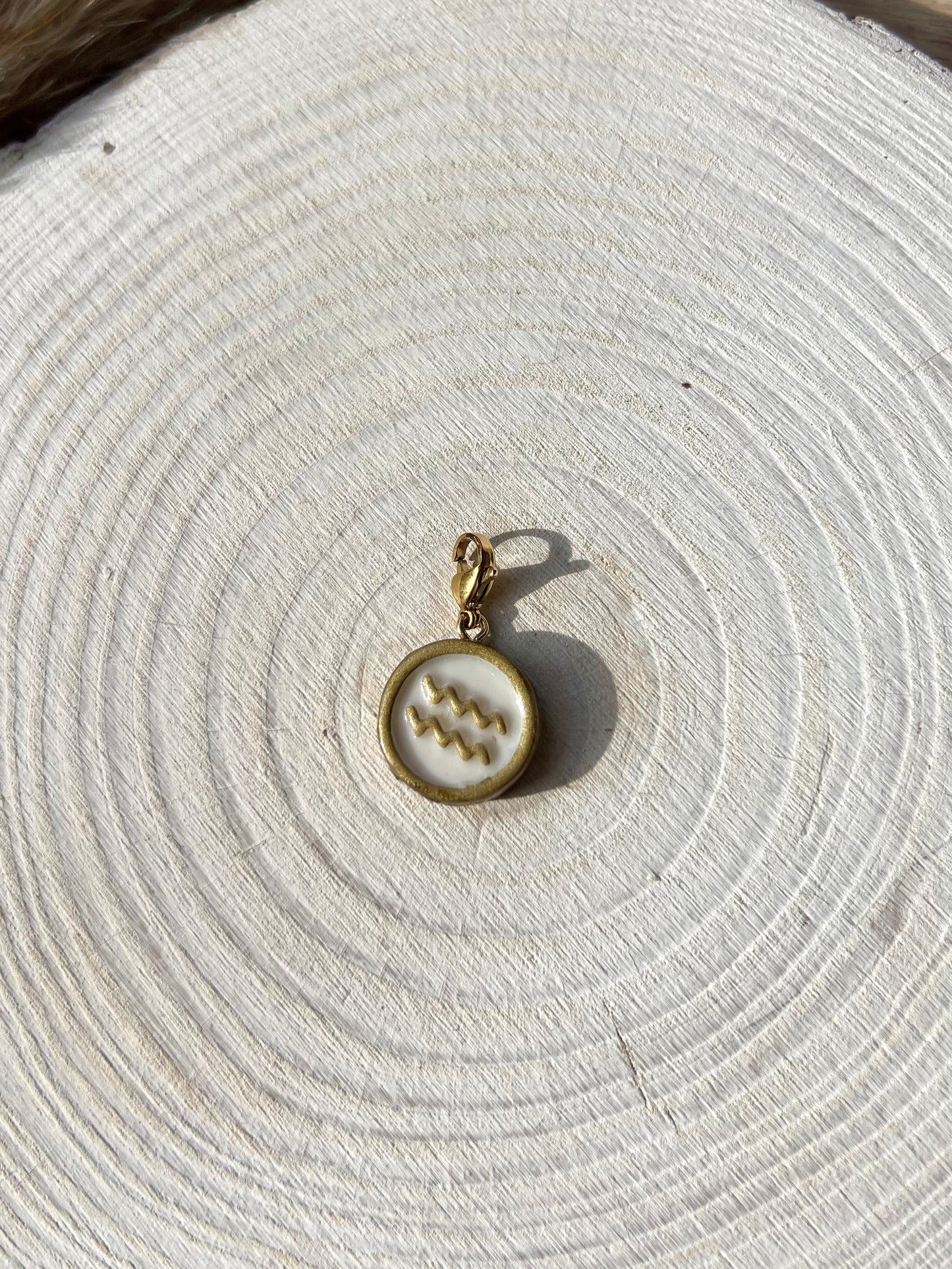 Horoscope charms - Gold