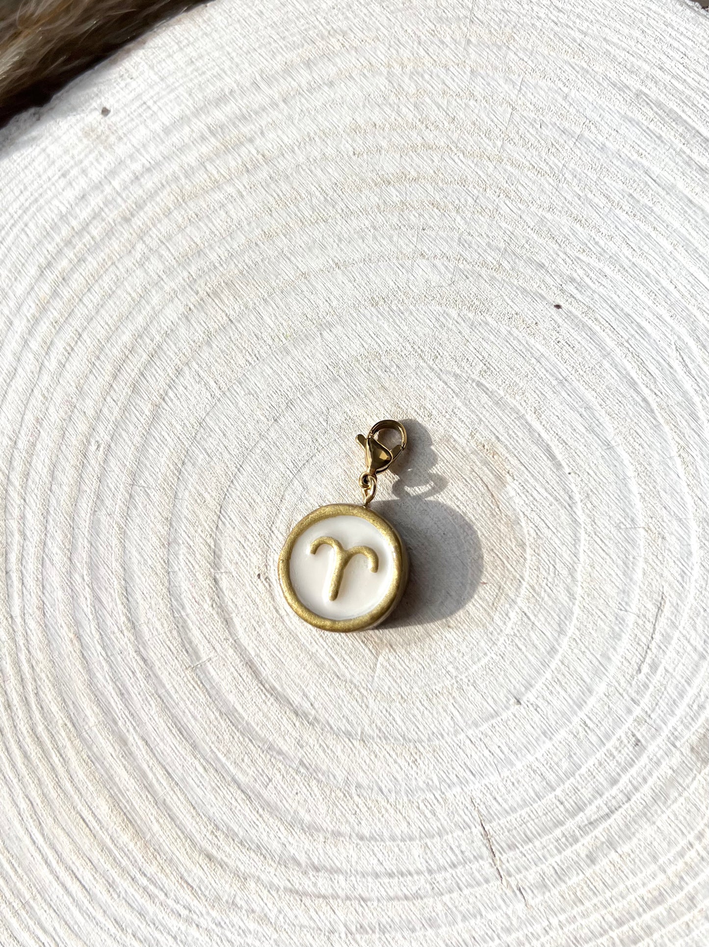 Horoscope charms - Gold