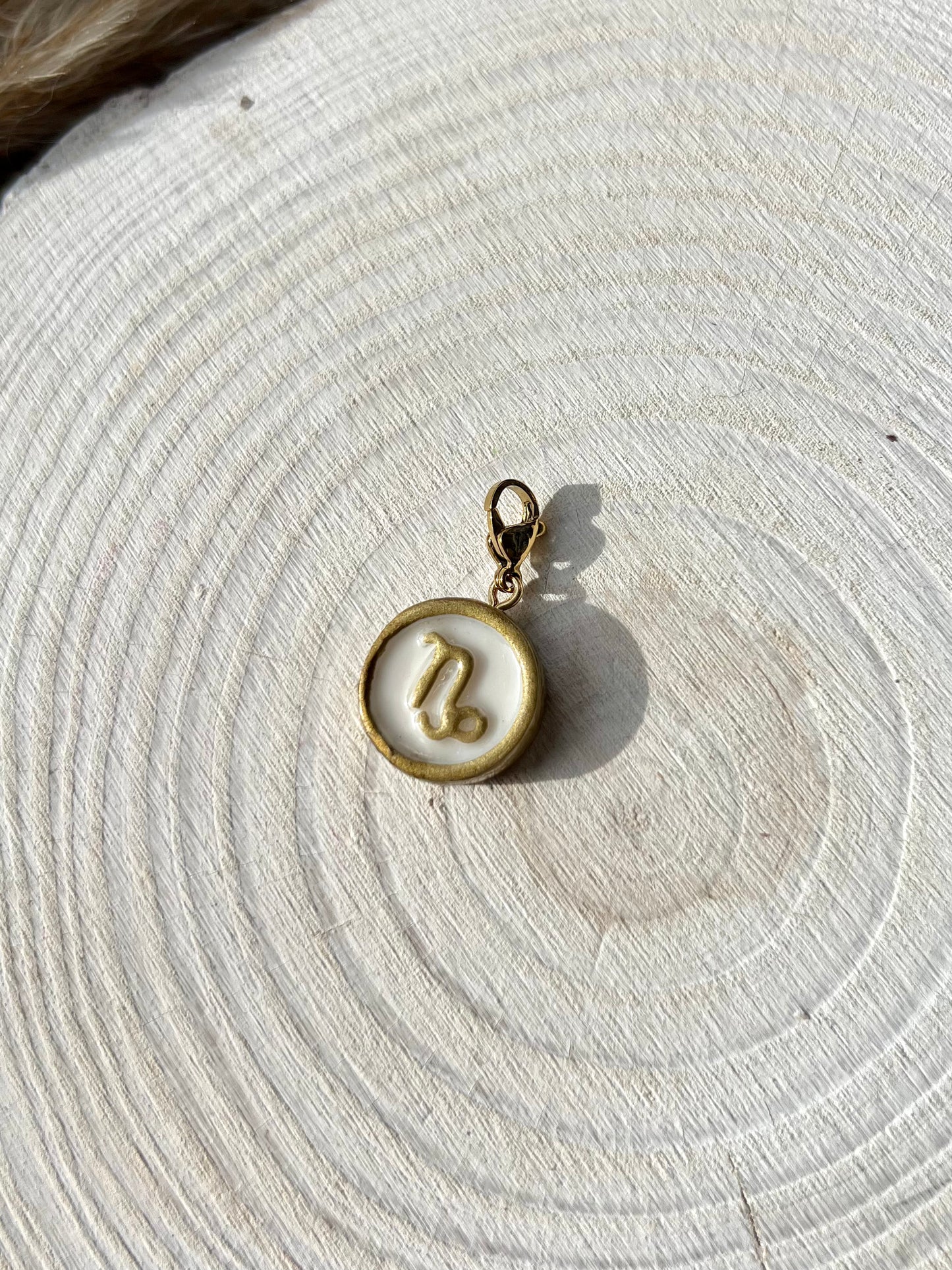 Horoscope charms - Gold