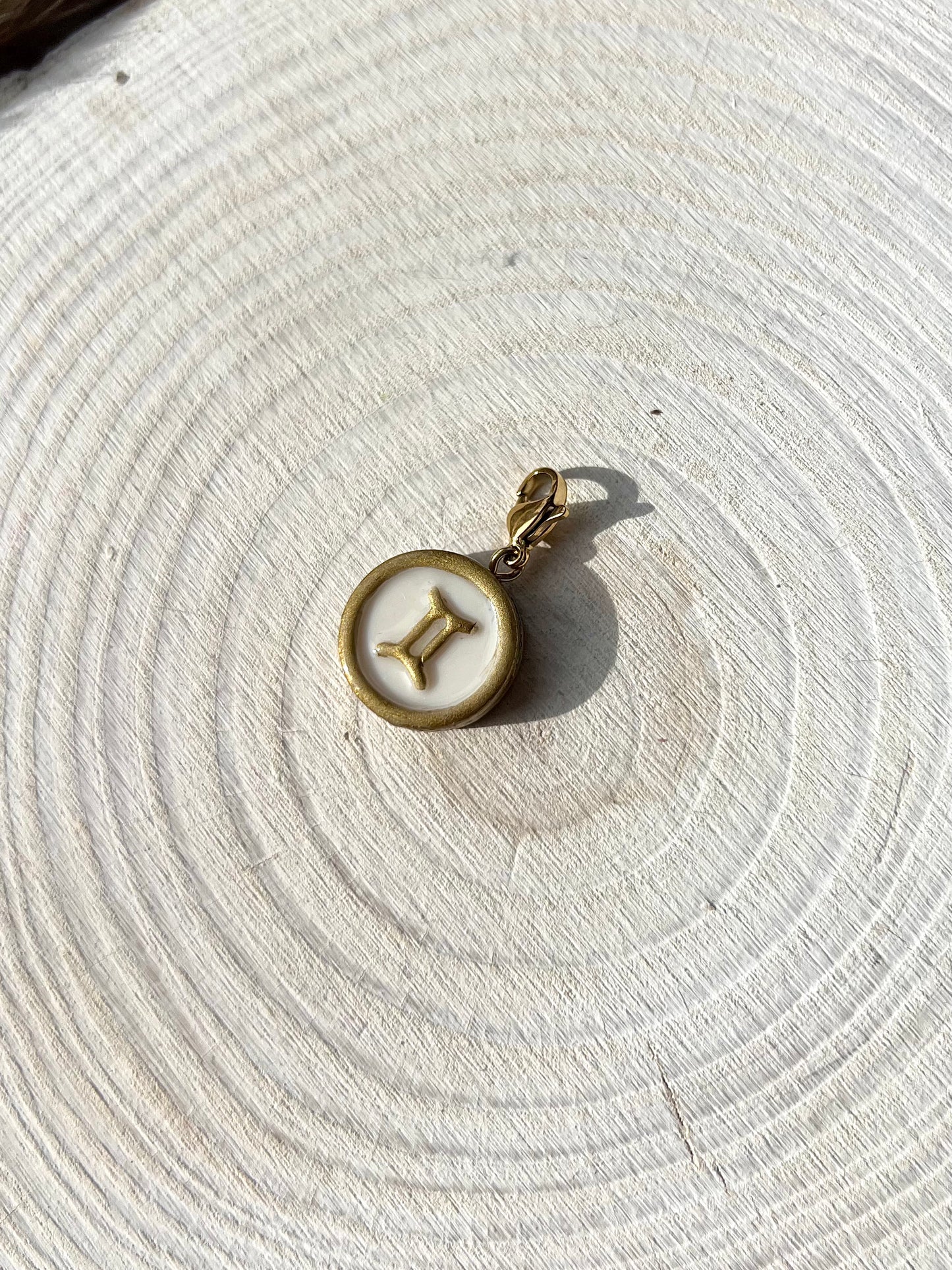 Horoscope charms - Gold