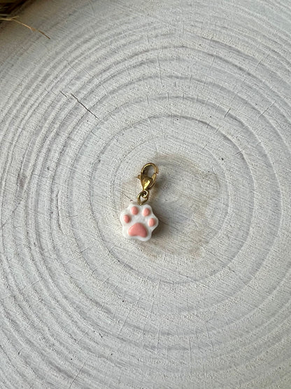 Small charm - fruits/veg etc. ( gold attachments)