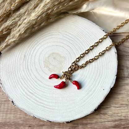 Chillies trio - charm necklace